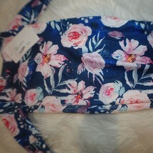 Queen Maddam baby gown 0-3mo